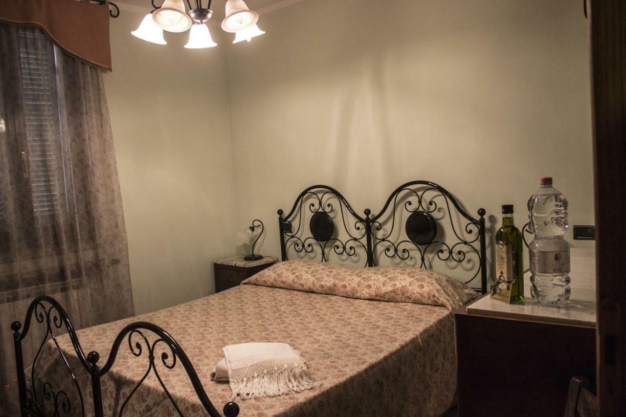 Angolo Del Gelsomino Castel Ritaldi ภายนอก รูปภาพ